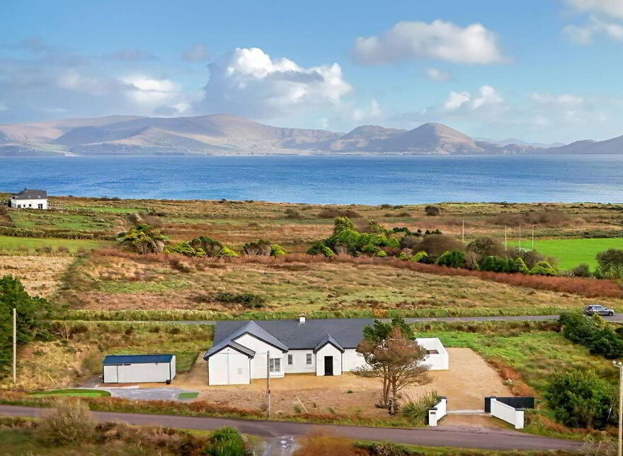 Dungeagan, Ballinskelligs, Waterville, V23V598 photo