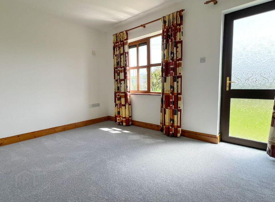 5 Kinsale Coastal Cottages, Garrettstown, P17N237