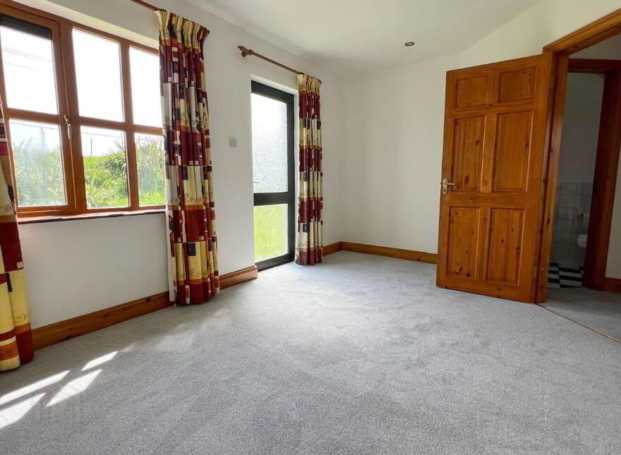 5 Kinsale Coastal Cottages, Garrettstown, P17N237