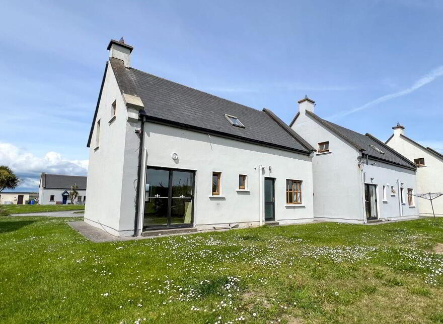 5 Kinsale Coastal Cottages, Garrettstown, P17N237