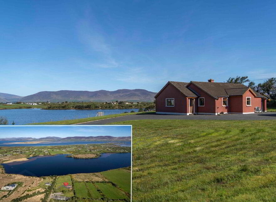 Dooks Mountain, Coolroe Lower, Dooks, Glenbeigh, V93D8C8 photo