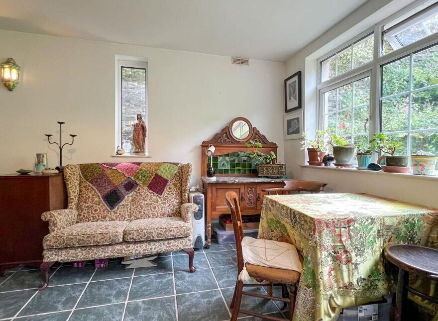 6 Higher O'Connell Street, Kinsale, P17PR26