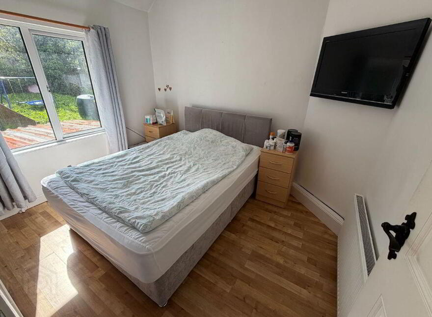 32 Saint John's Terrace, Sligo, F91XK0Y