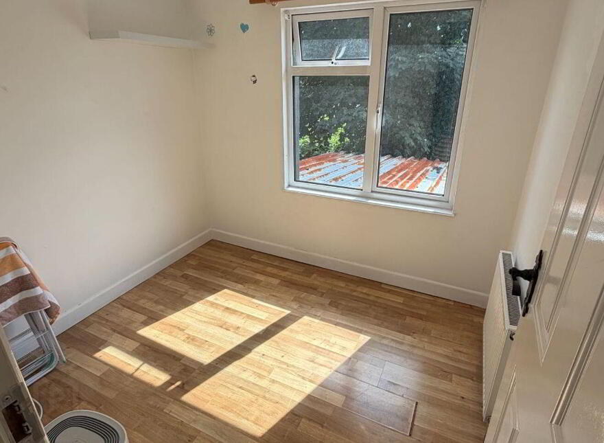 32 Saint John's Terrace, Sligo, F91XK0Y