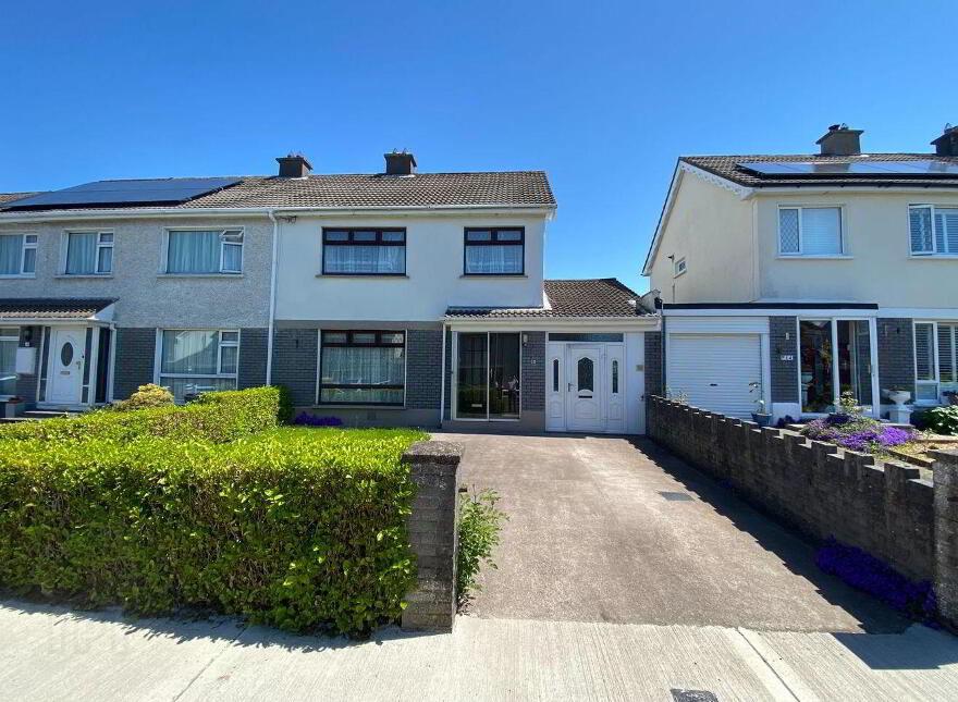 12 Whitethorn Avenue, Inniscarra View, Ballincollig, P31DD51 photo