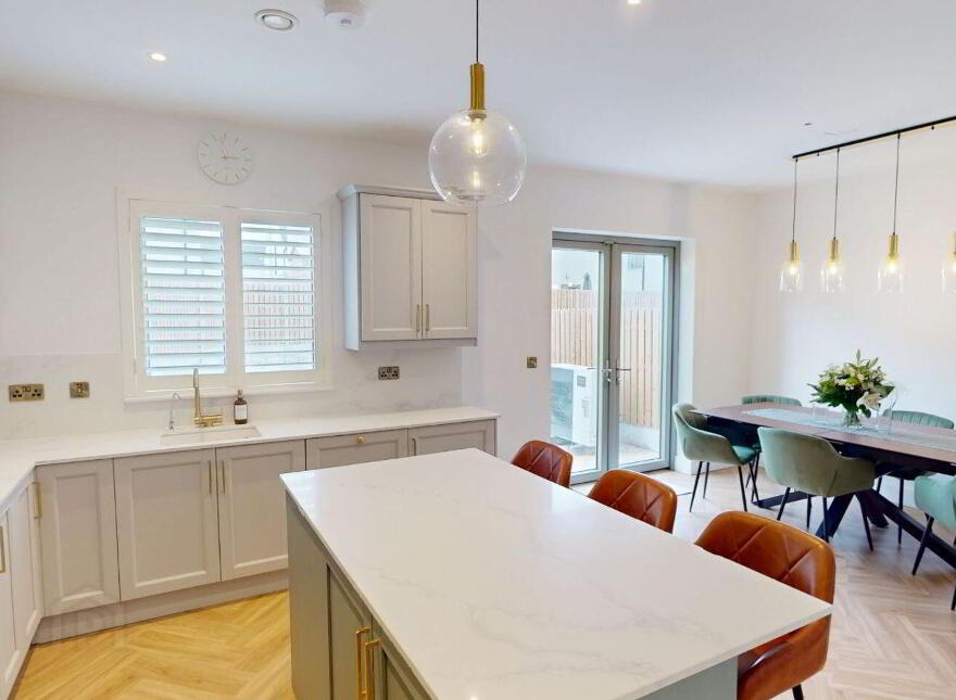 15 The Willow, Water Rock Manor, Midleton, P25Y7R7