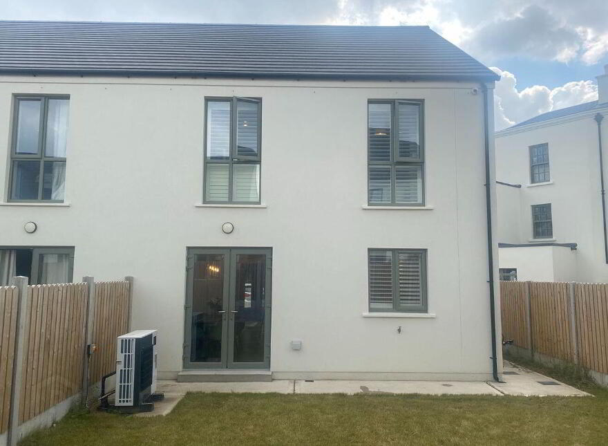 15 The Willow, Water Rock Manor, Midleton, P25Y7R7