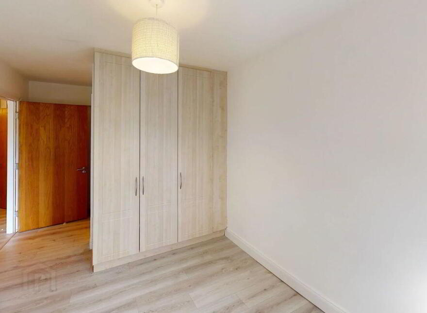 Apartment 12 The Mews The Oaks, Classes Lake, Ballincollig, P31E825