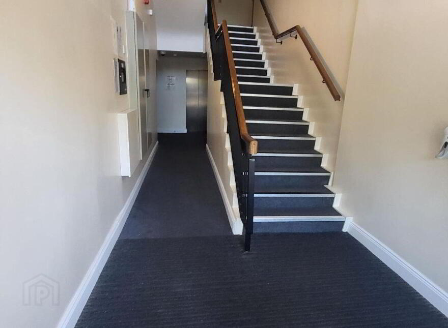 Apartment 12 The Mews The Oaks, Classes Lake, Ballincollig, P31E825