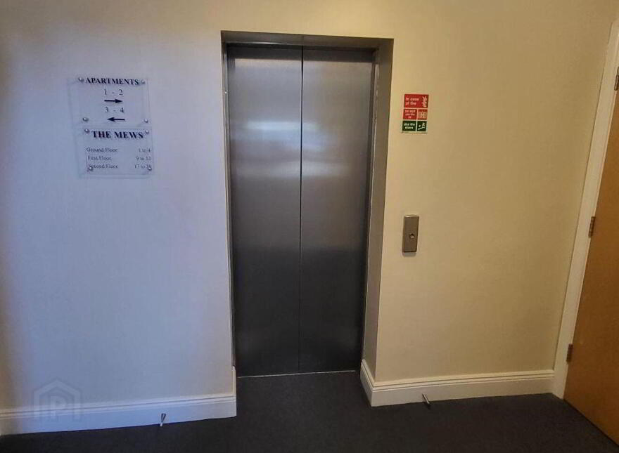 Apartment 12 The Mews The Oaks, Classes Lake, Ballincollig, P31E825