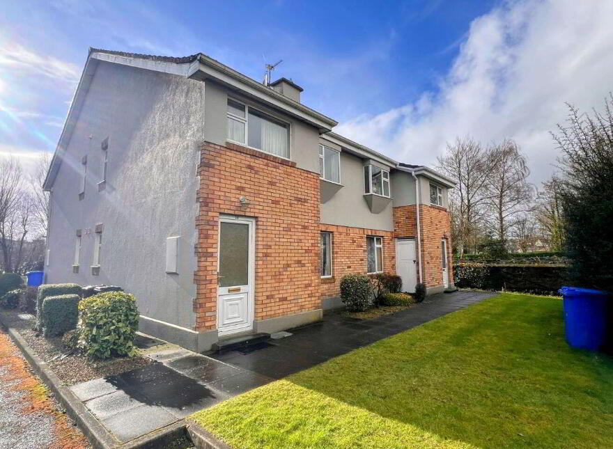 16 Bridge Court, Bridge Street, Ballinasloe, H53XV26