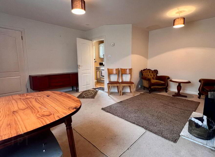 16 Bridge Court, Bridge Street, Ballinasloe, H53XV26