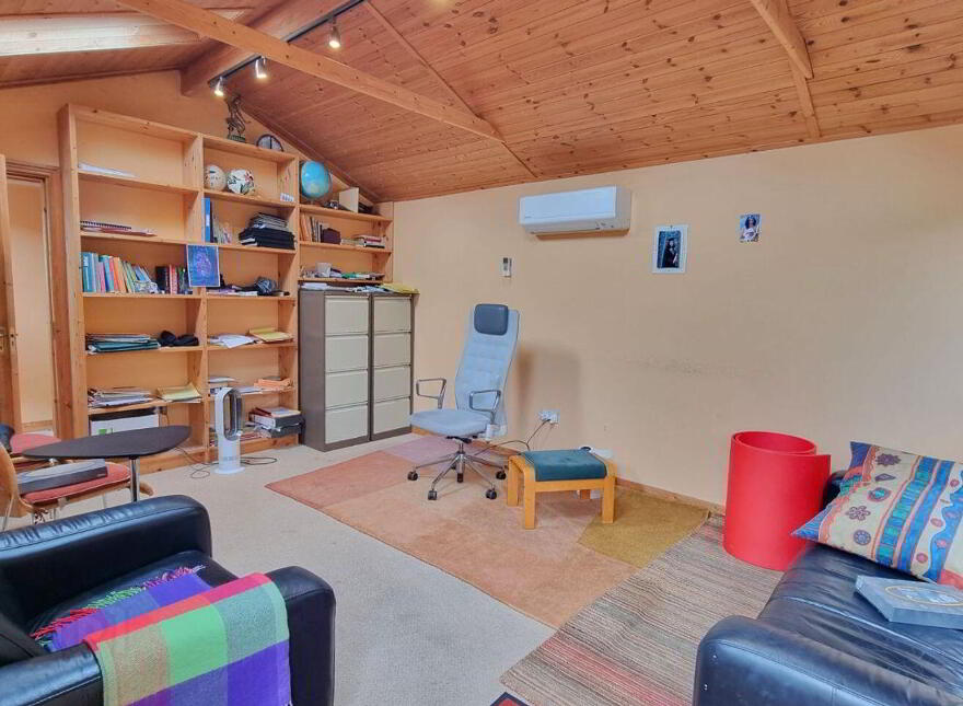 255 Old Blessington Road, Tallaght, Tallaght, D24ETE5