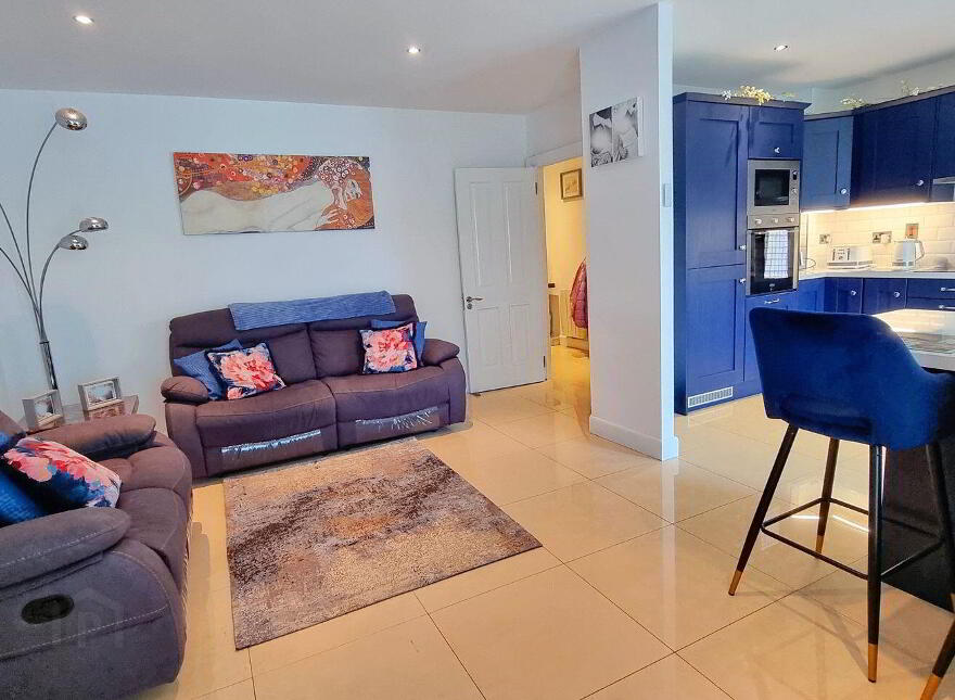 28 Ellensborough Lodge, Kiltipper, D24RE54