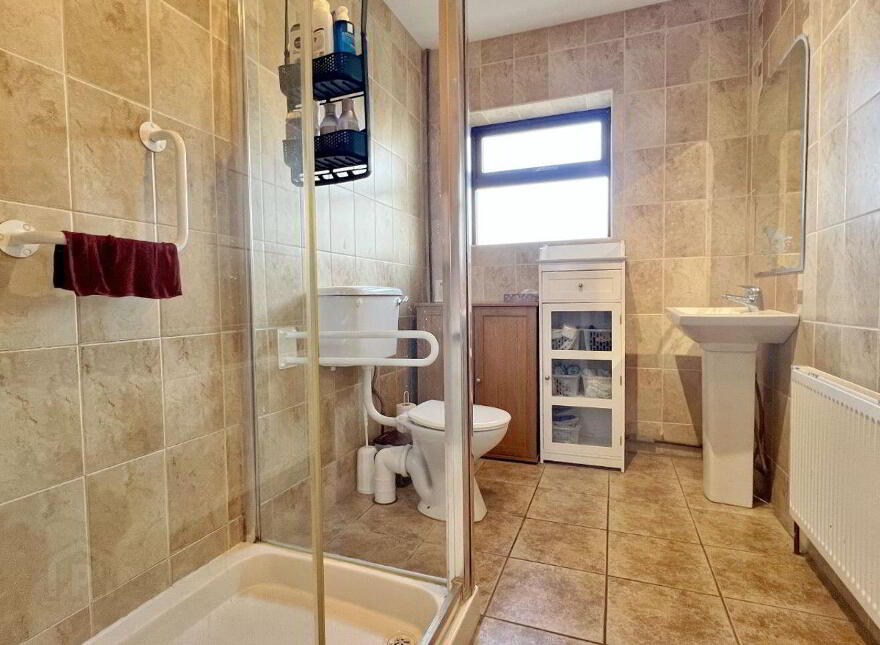 Ellenchase, Derrymullan, Ballinasloe, H53E425