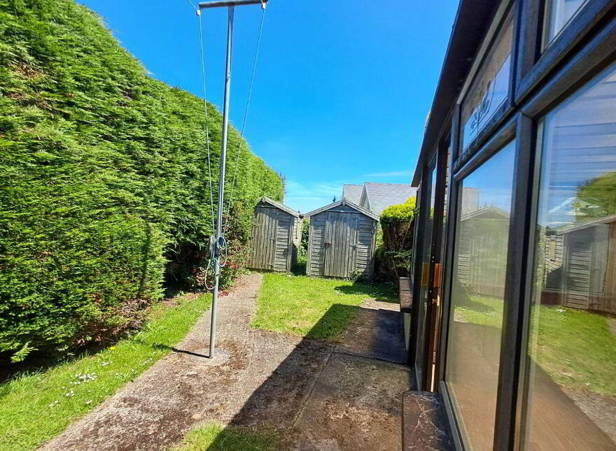 Carrignafoy Avenue, Carrignafoy, Cobh, P24D544