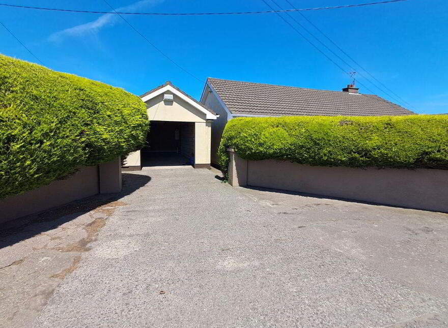 Carrignafoy Avenue, Carrignafoy, Cobh, P24D544