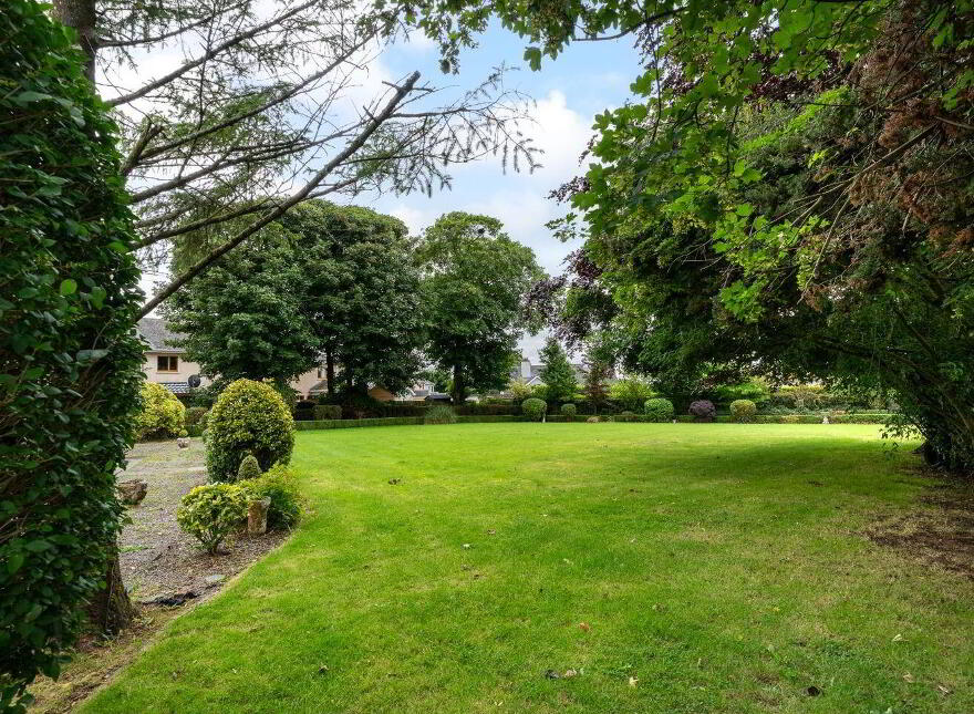 Kilgarve Gardens, Ballinasloe, H53D956