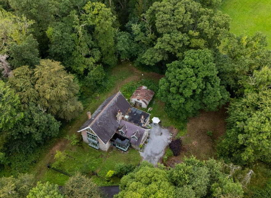 Lords Avenue, Lough Rinn, Mohill, N41VX44