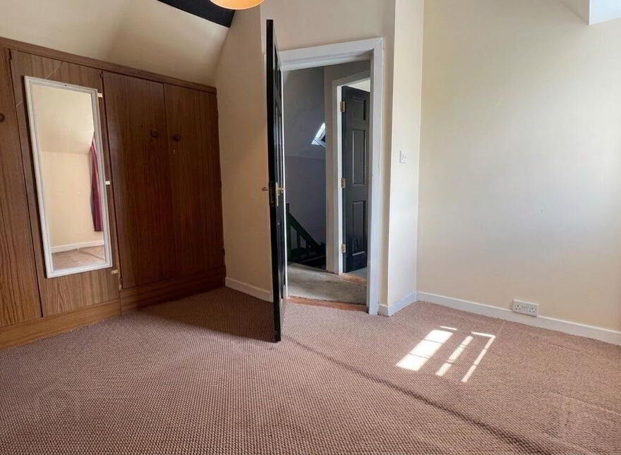 17 Deerpark, Ballinasloe, H53YV57