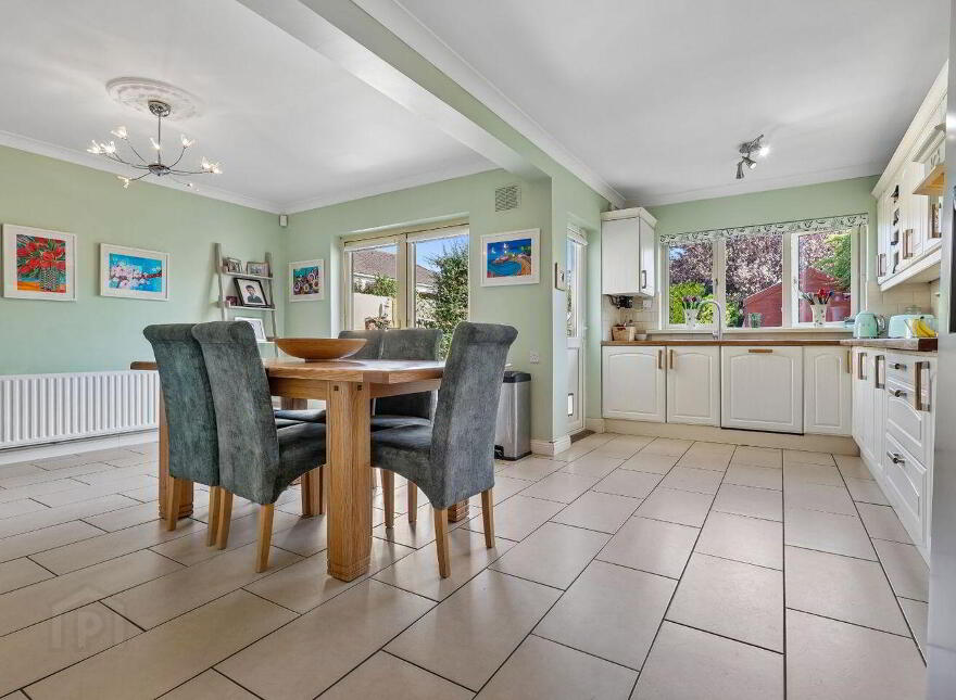 35 Oakdale Park, Ballycullen, Ballycullen, D24Y5P9