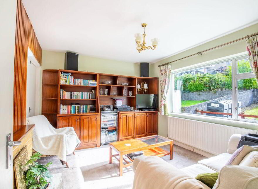 8 Woodlands Green, Renmore, H91PXD7