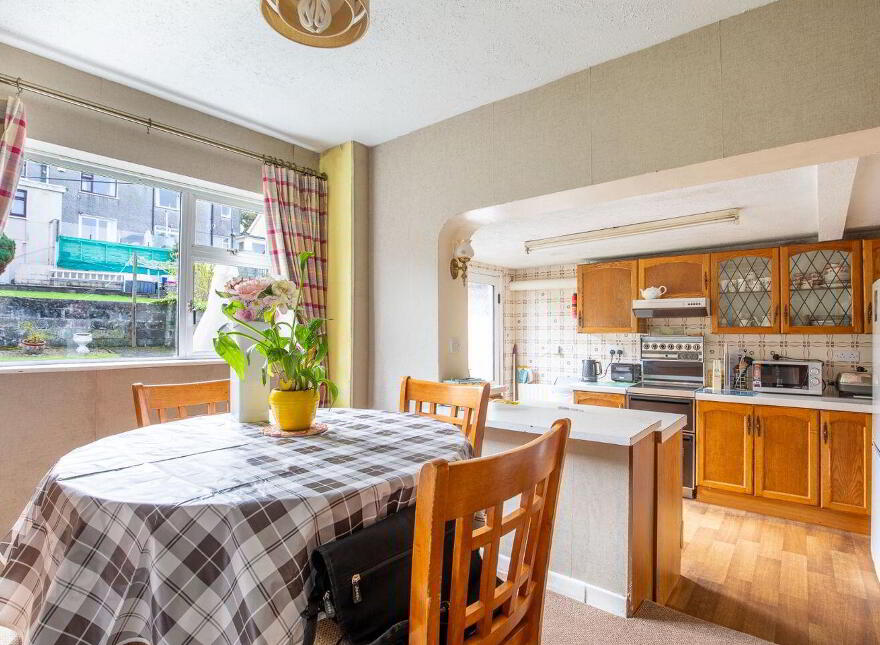 8 Woodlands Green, Renmore, H91PXD7