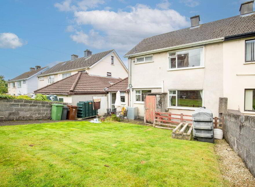 8 Woodlands Green, Renmore, H91PXD7