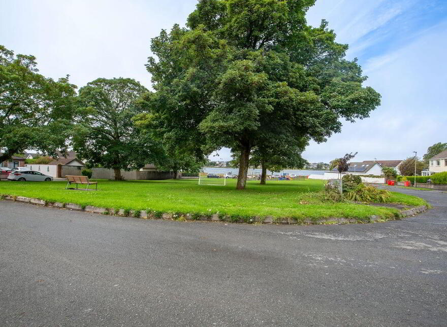 8 Woodlands Green, Renmore, H91PXD7