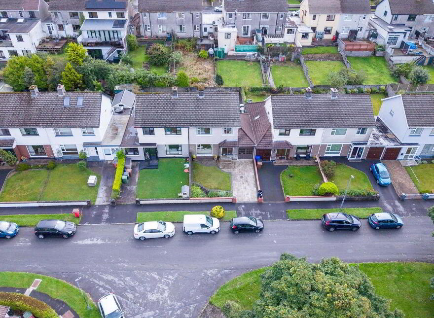 8 Woodlands Green, Renmore, H91PXD7
