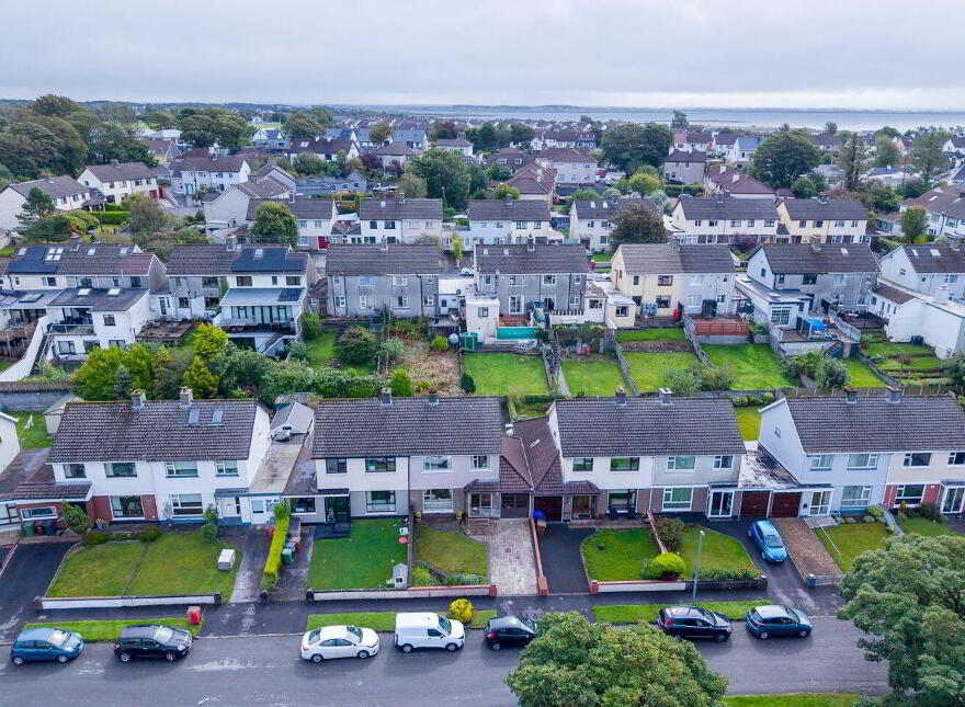 8 Woodlands Green, Renmore, H91PXD7