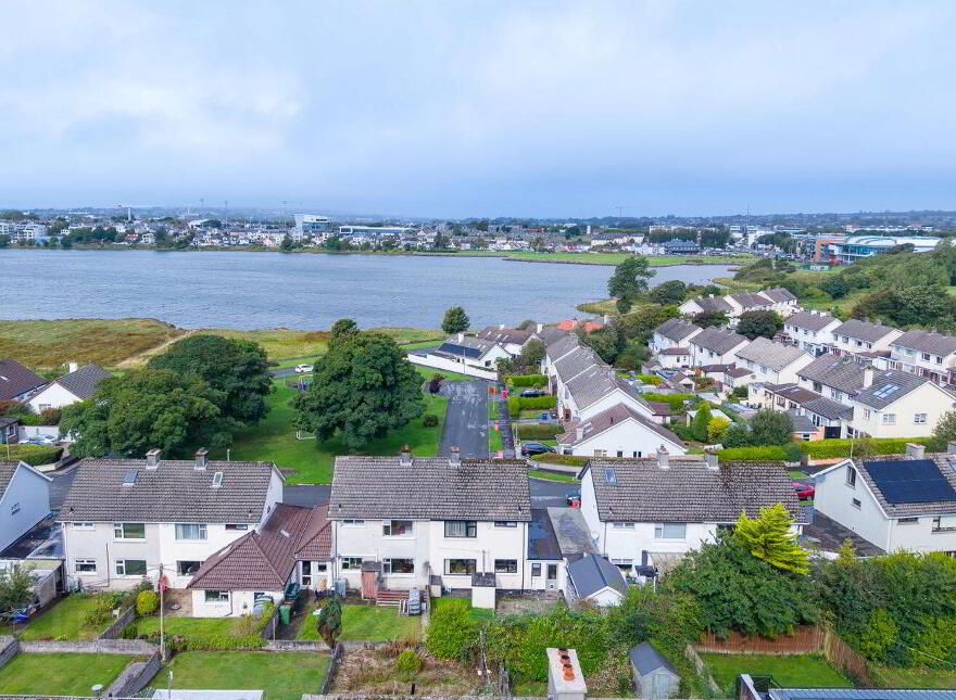 8 Woodlands Green, Renmore, H91PXD7