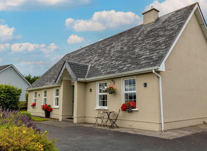 3 Killascaul, Esker, Athenry, H65EW02