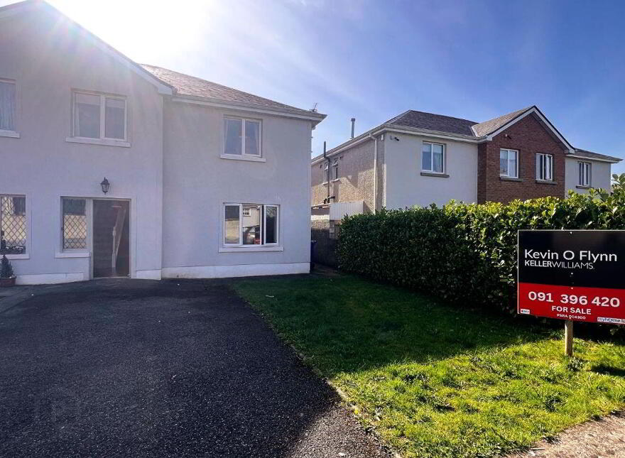 42 Dun Esker, Ballinasloe, H53E985