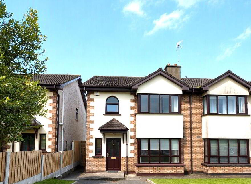 8 The Avenue, Bellfield, Kilkenny, X91VRH2 photo