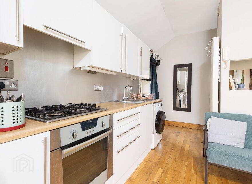 26 The Coombe, The Coombe, D08X296