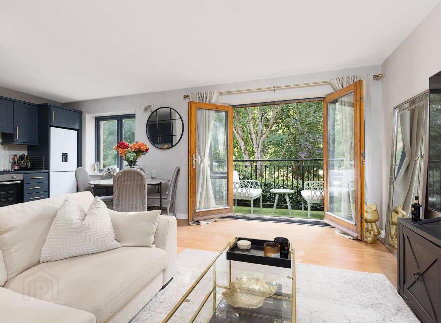 Apartment 6 Hybla Court, Blackhorse Ave, Dublin 7, D07NT27