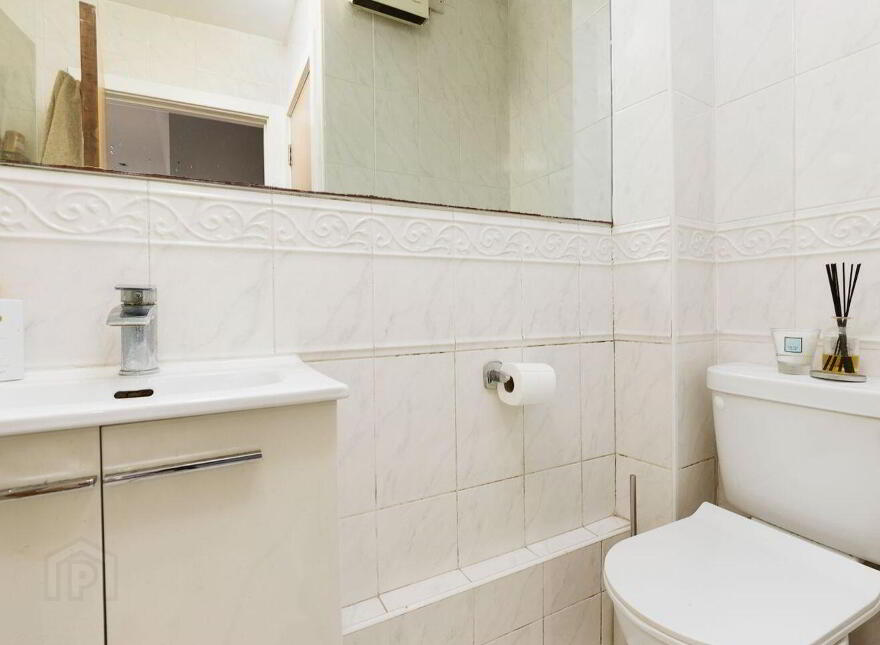 Apartment 6 Hybla Court, Blackhorse Ave, Dublin 7, D07NT27