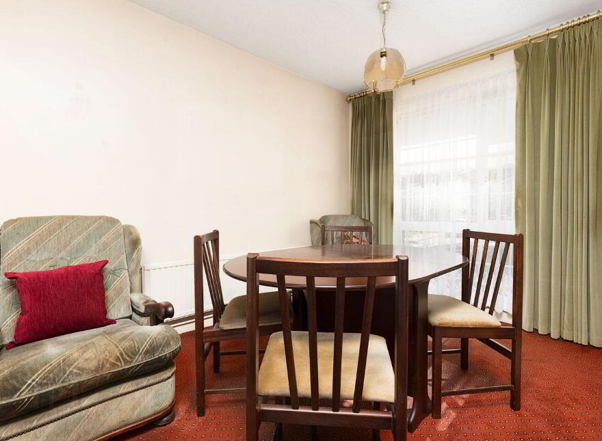 8 Lyndon Gate, Blackhorse Avenue, Dublin 7, D07R9X9