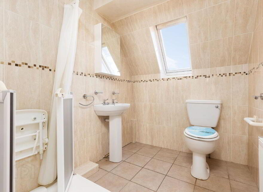 8 Lyndon Gate, Blackhorse Avenue, Dublin 7, D07R9X9