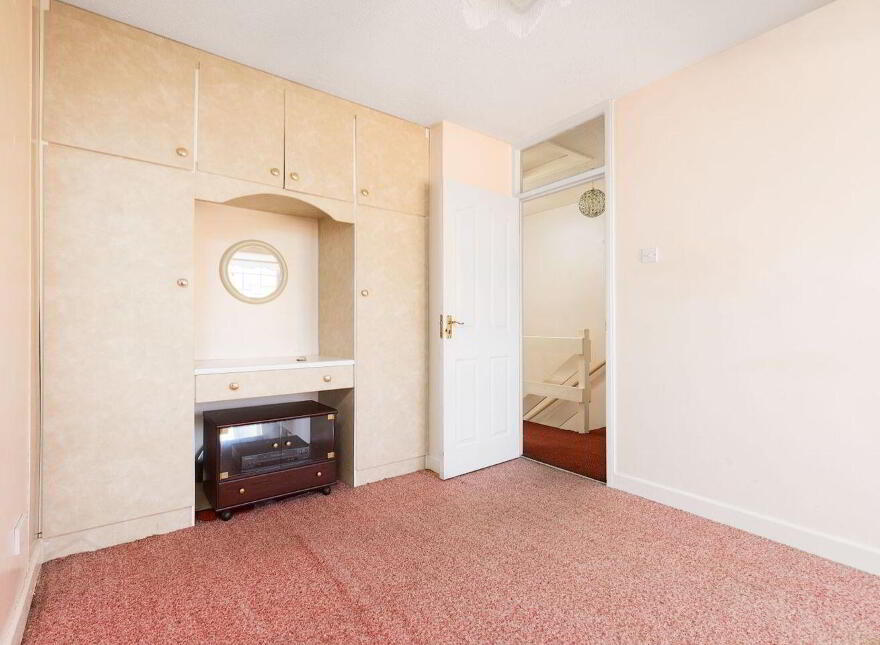 8 Lyndon Gate, Blackhorse Avenue, Dublin 7, D07R9X9
