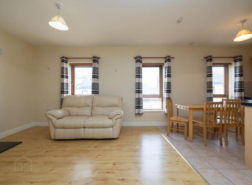 Apt 2, Castle Yard, Ferns, Y21T2F5