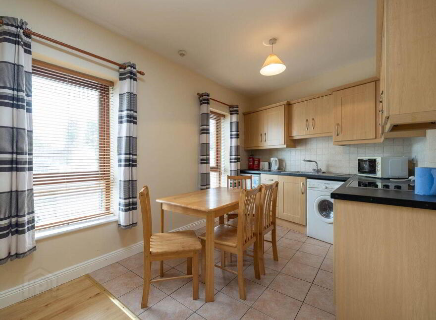 Apt 2, Castle Yard, Ferns, Y21T2F5