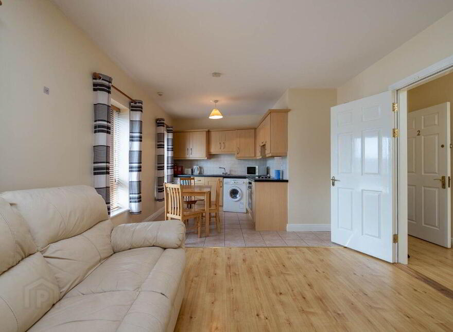Apt 2, Castle Yard, Ferns, Y21T2F5