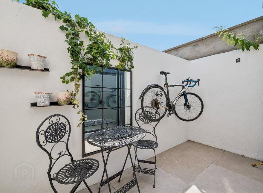 9 Gulistan Place, Ranelagh, D06R5Y9