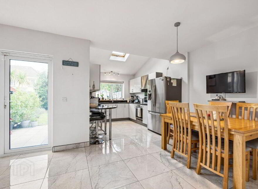 117 Boroimhe Beech, Swords, K67NP03