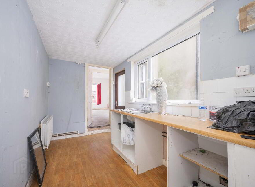 16 Westcott Street, Belfast, BT5 5BN