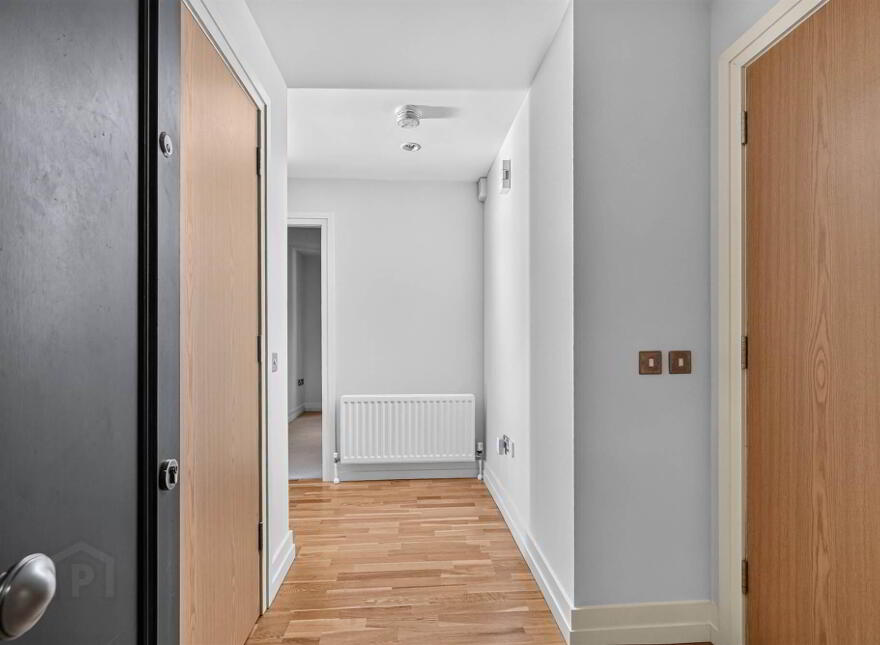 17 Stratfield House, Wellington Park Terrace, Belfast, BT9 6DR