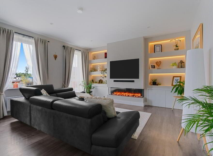 32 Little Enler Crescent, Comber, Newtownards, BT23 5US
