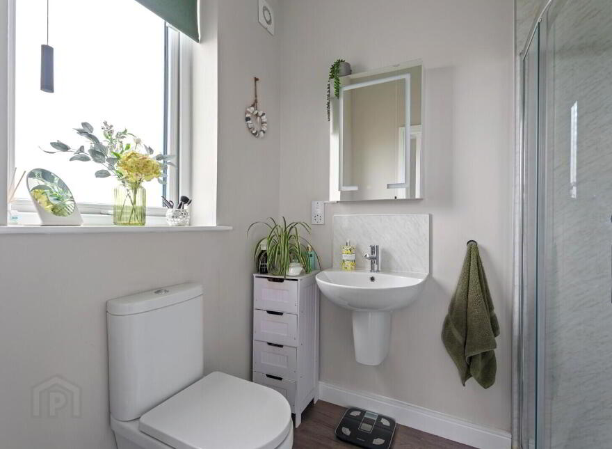 32 Little Enler Crescent, Comber, Newtownards, BT23 5US
